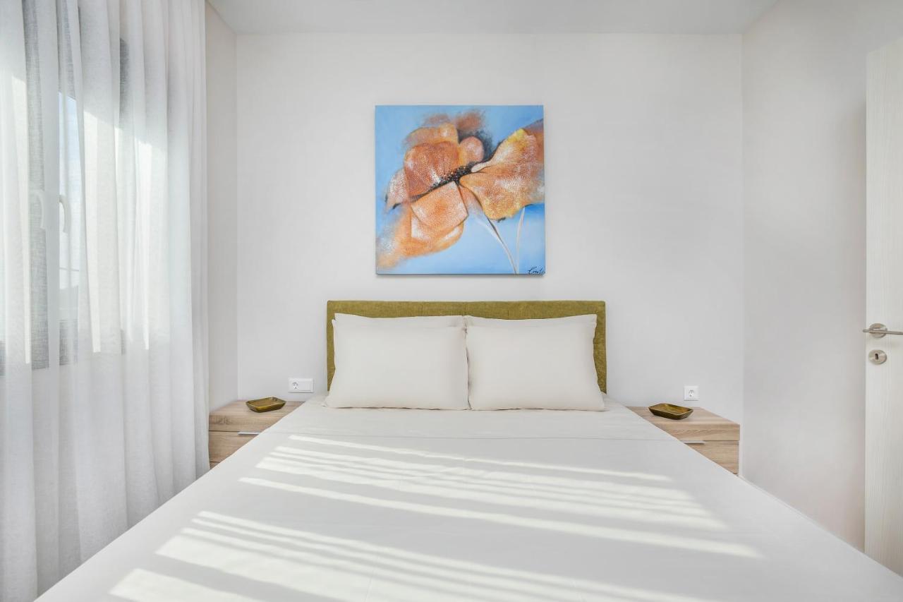 Epta Villas Luxury Redefined Ajía Paraszkeví Kültér fotó