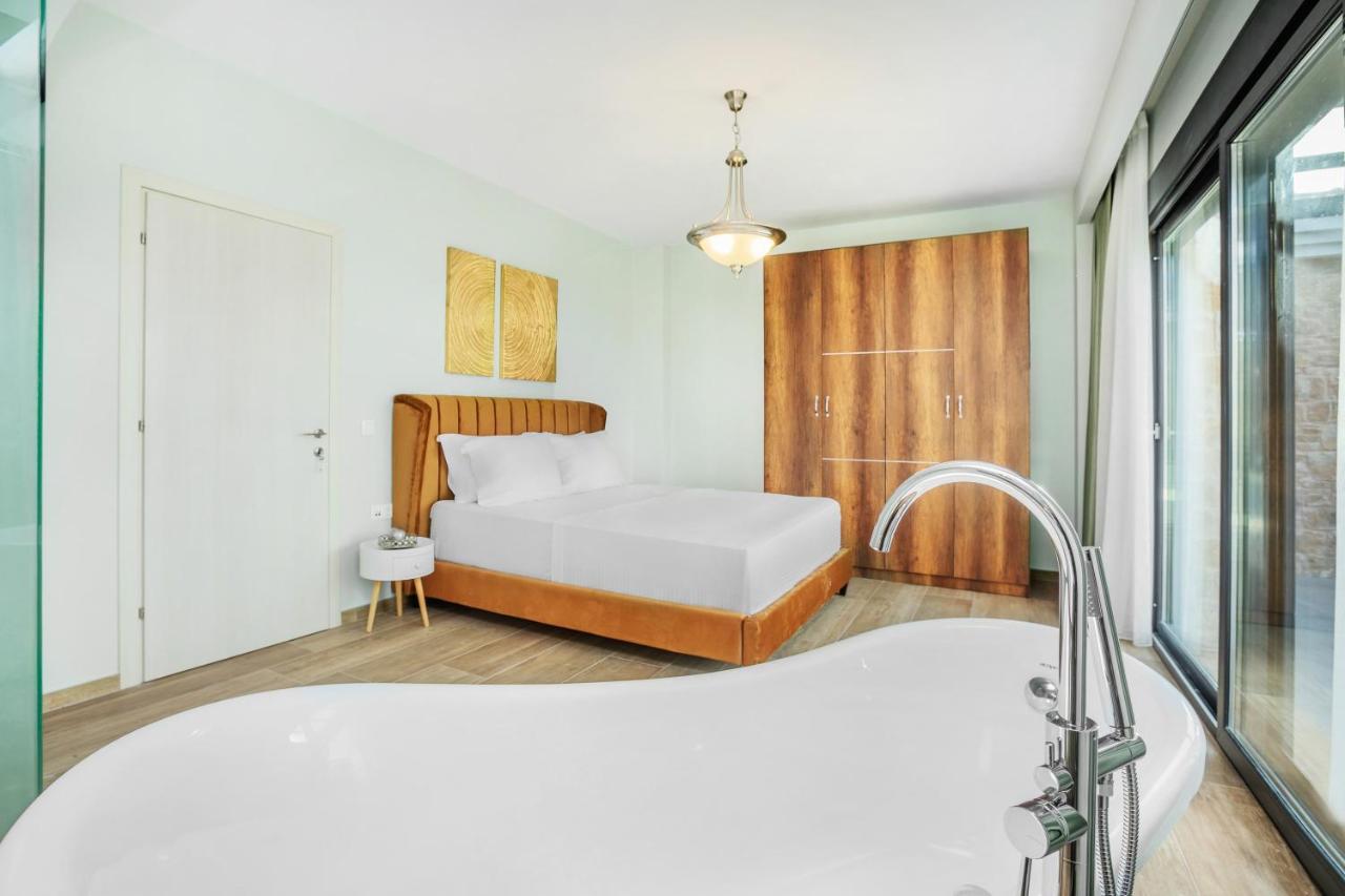 Epta Villas Luxury Redefined Ajía Paraszkeví Kültér fotó
