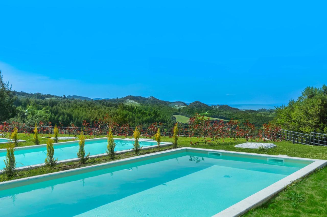 Epta Villas Luxury Redefined Ajía Paraszkeví Kültér fotó