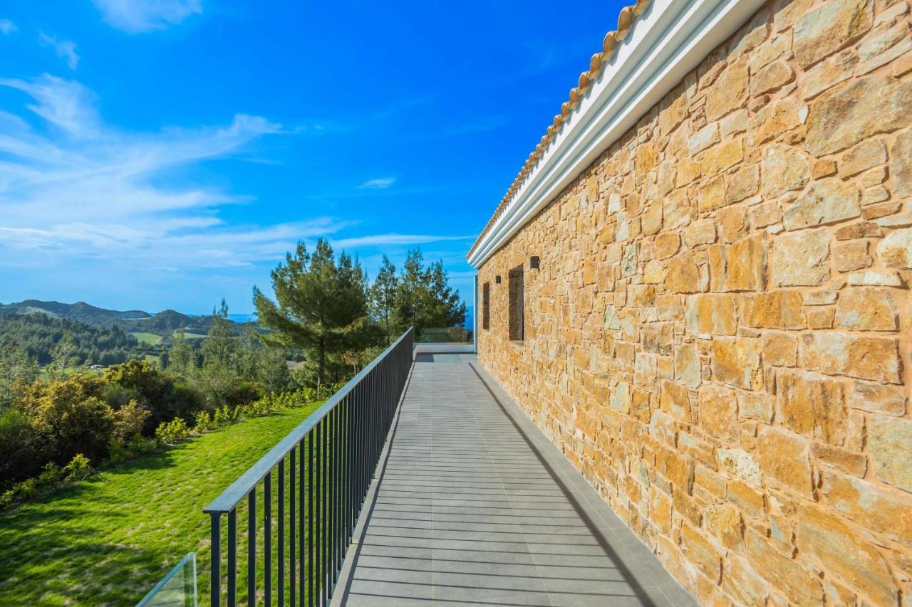 Epta Villas Luxury Redefined Ajía Paraszkeví Kültér fotó